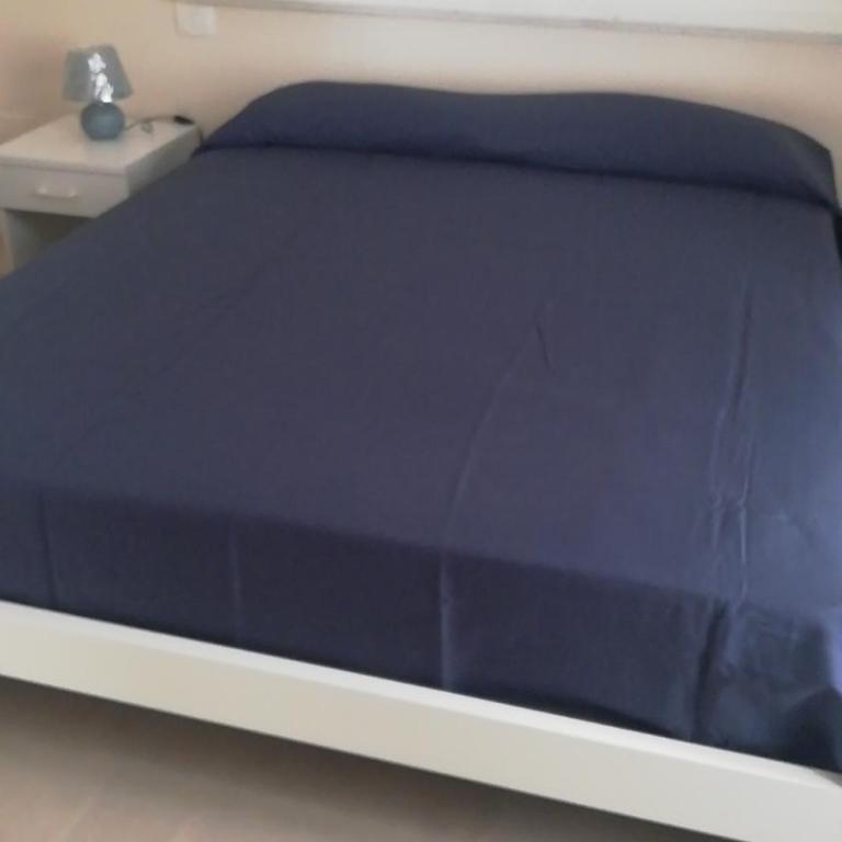 San Domenico Casa Vacanze - Camera Matrimoniale con Letto Supplementare - 9
