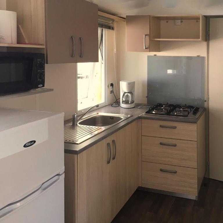 Mobil Home pour 6 personnes climatisé à quelques minutes des plages - Mobile Home - 7