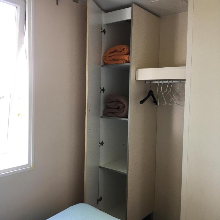 Mobil Home pour 6 personnes climatisé à quelques minutes des plages - Mobile Home - 4