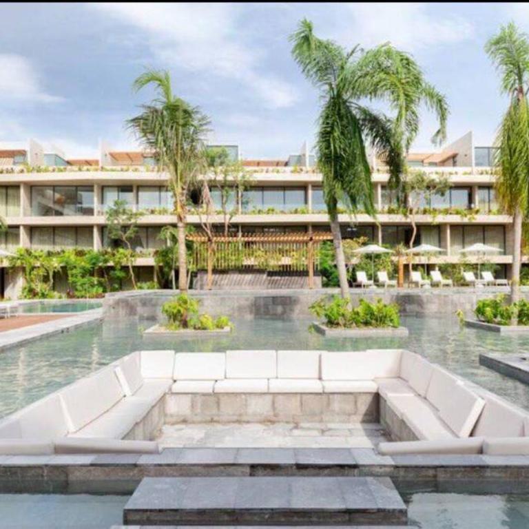 Mistiq Largest PH Studio with GYM, Beach Club Shuttle & Fast Wifi - One-Bedroom Apartment - 48