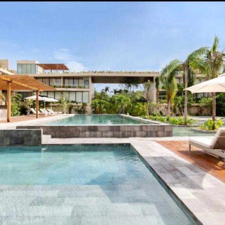 Mistiq Largest PH Studio with GYM, Beach Club Shuttle & Fast Wifi - One-Bedroom Apartment - 46