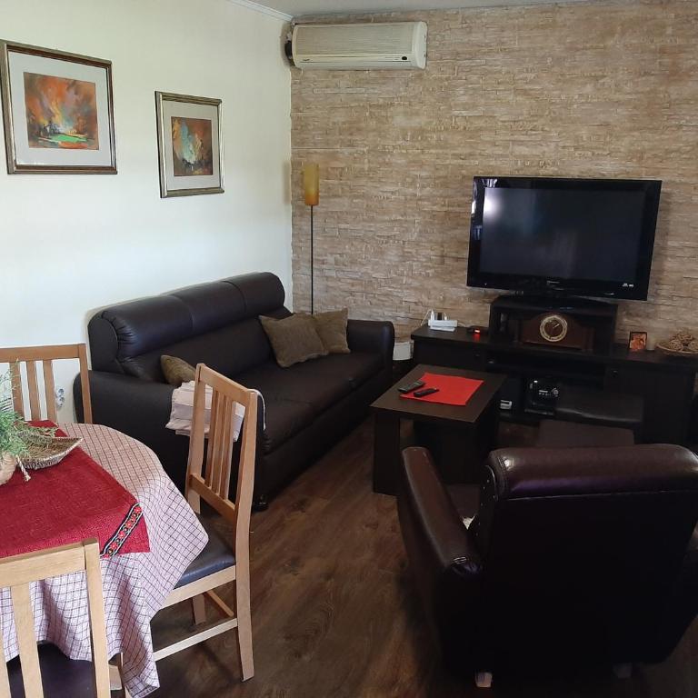 Holiday Home Di More - Vikendica - 2