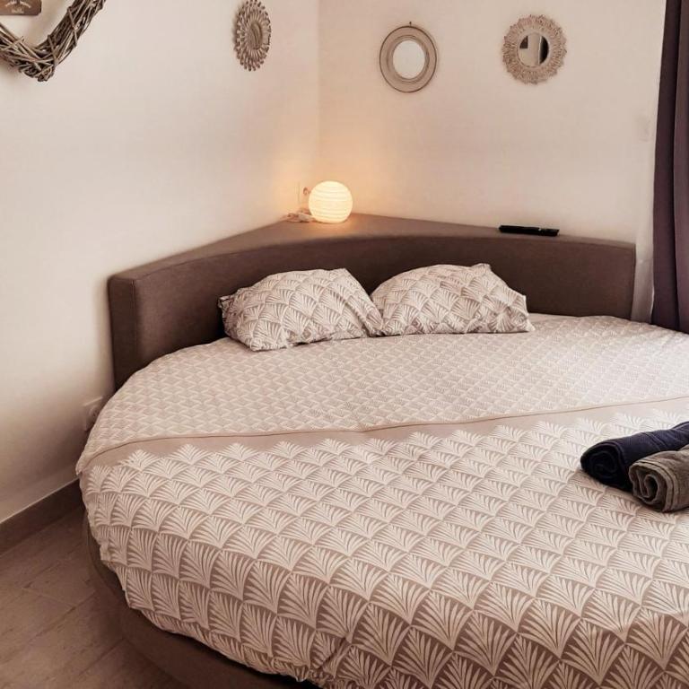 Allegria Nimes Chambre Deluxe Spa - Chambre Deluxe - 12
