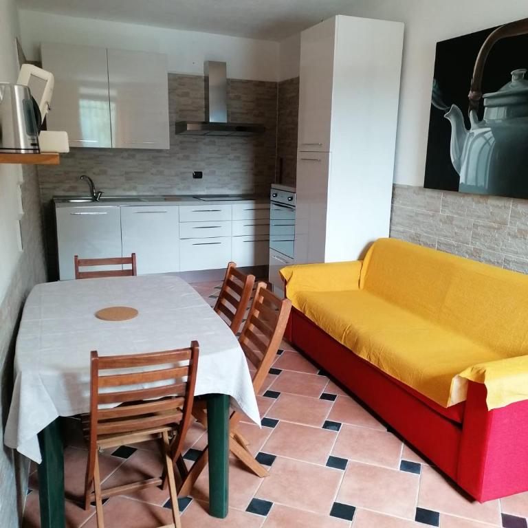 Casa Mary - Appartamento con 2 Camere da Letto - 2