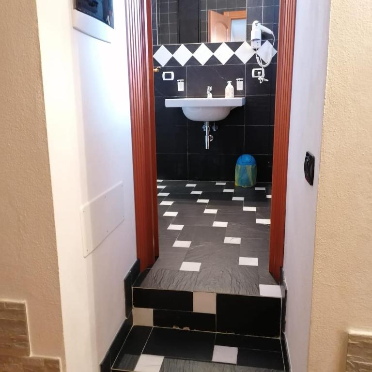 Casa Mary - Appartamento con 2 Camere da Letto - 9