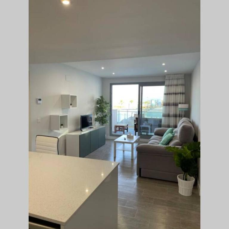 Amazing Duna Beach Seafront Apartament - Two-Bedroom Apartment - 9