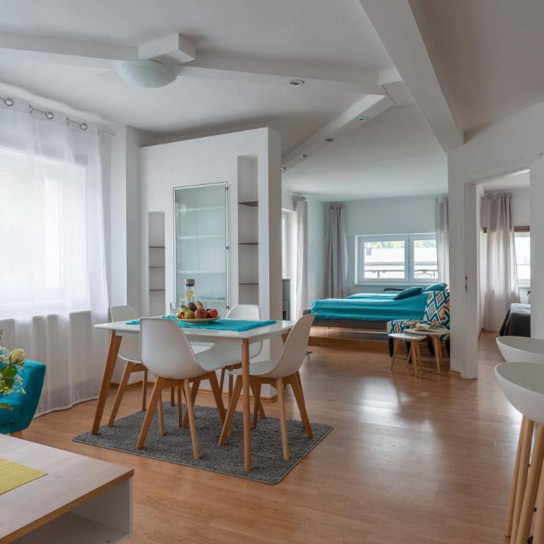 SUN VALLEY Holiday Apartments - Apartment mit Blick auf die Berge - 7