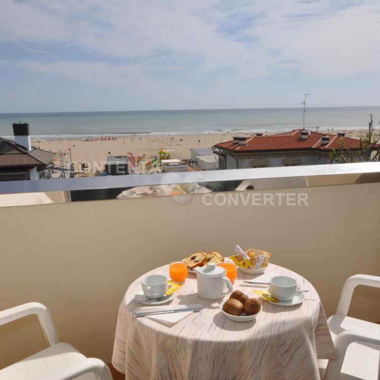 Hotel Adriatic&Beauty - Camera Matrimoniale con Balcone - 7