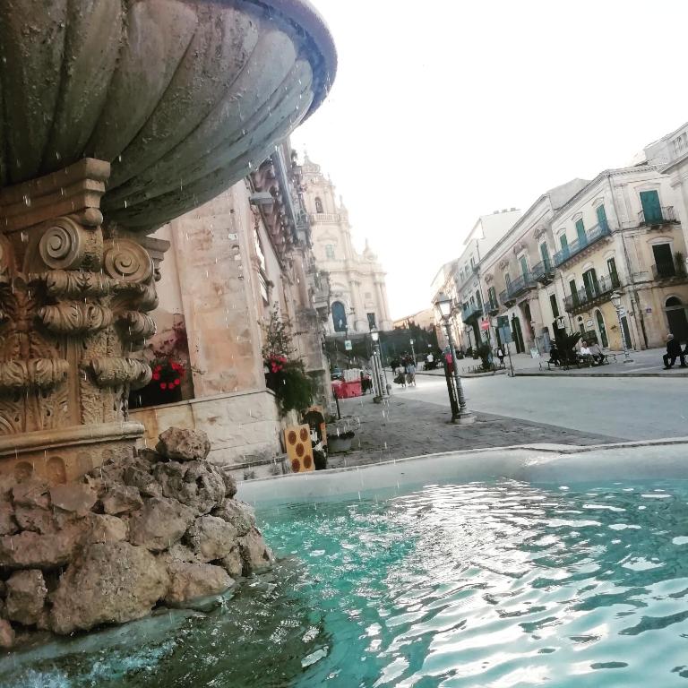 Itinerario Barocco Apartment Ragusa Ibla - Eleganza e Comfort nel Cuore del Barocco Siciliano - Appartamento - 12