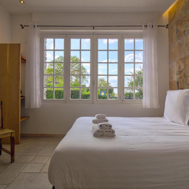 GOOD KNIGHT - Chambre Double Deluxe avec Vue sur Château - 3