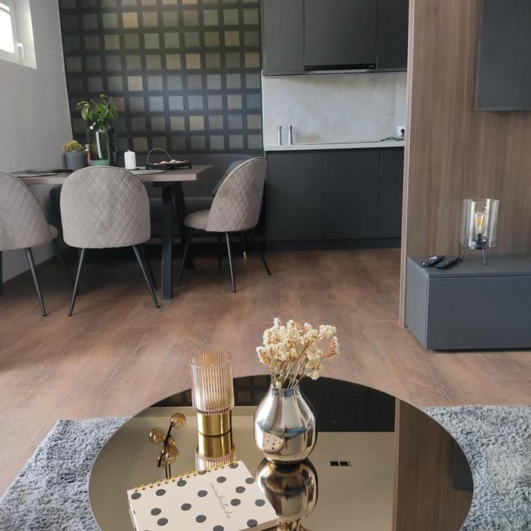 Avisi Home - Deluks Apartman - 1