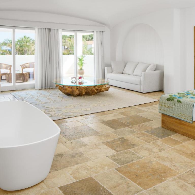 Sant Efis Hotel - Suite King con Vista Piscina - 1
