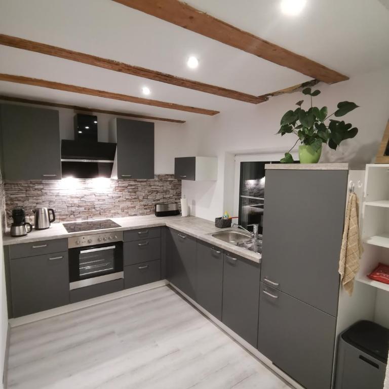 Fewo Piro - Apartment mit 2 Schlafzimmern - 4