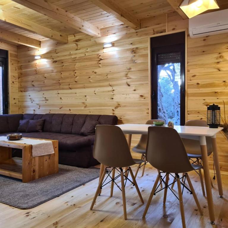 OLEA COTTAGE - Two-Bedroom Apartment - 6