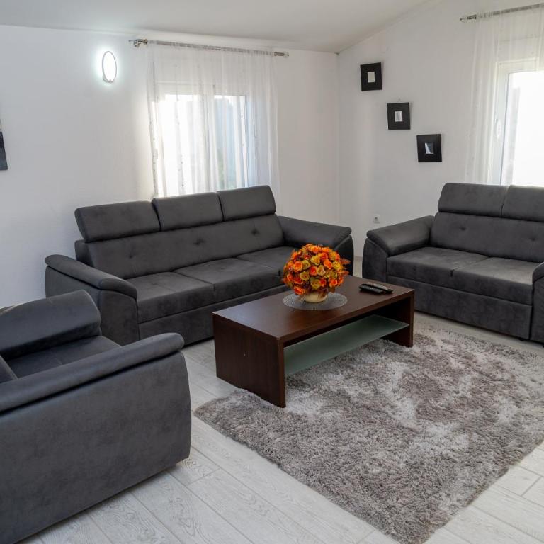 Apartman Mona - Two-Bedroom Apartment - 19