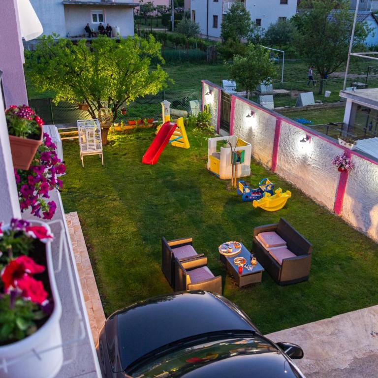 Apartman Mona - Two-Bedroom Apartment - 1