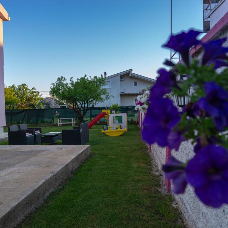 Apartman Mona - Two-Bedroom Apartment - 39