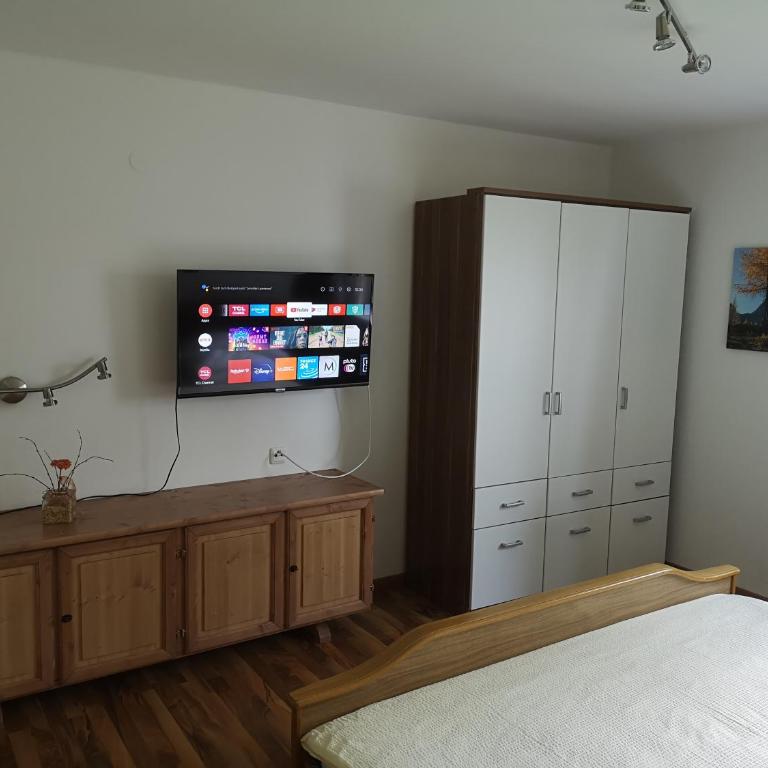 Ferienwohnung Tschengla mit eigener Sonnenterrasse - Wiese - Wlan - Appartamento - 14