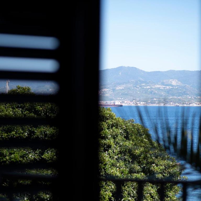 Hotel Garibaldi - Camera Tripla con Vista Mare - 6
