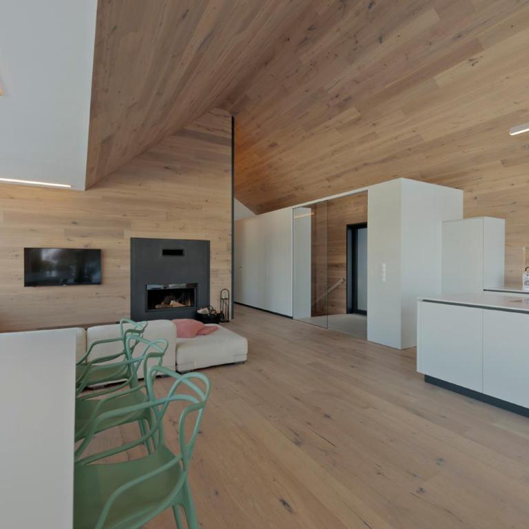Exclusive Alpenlodge ski in ski out Galsterberg - Three-Bedroom House - 4