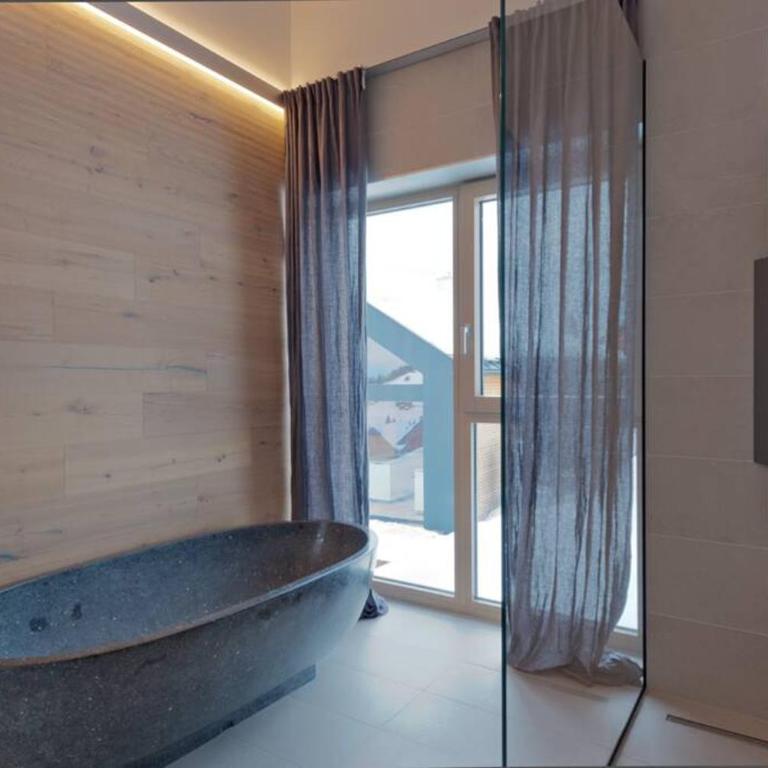 Exclusive Alpenlodge ski in ski out Galsterberg - Three-Bedroom House - 7