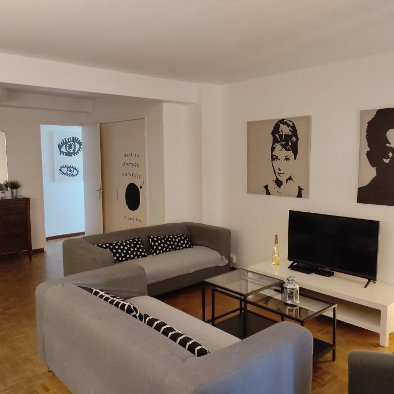 T4 3 chambres 4 étoiles clim avec garage ideal groupe tourisme et croisières proche Port Euromed Terrasses du port - Appartement 3 Chambres - 14