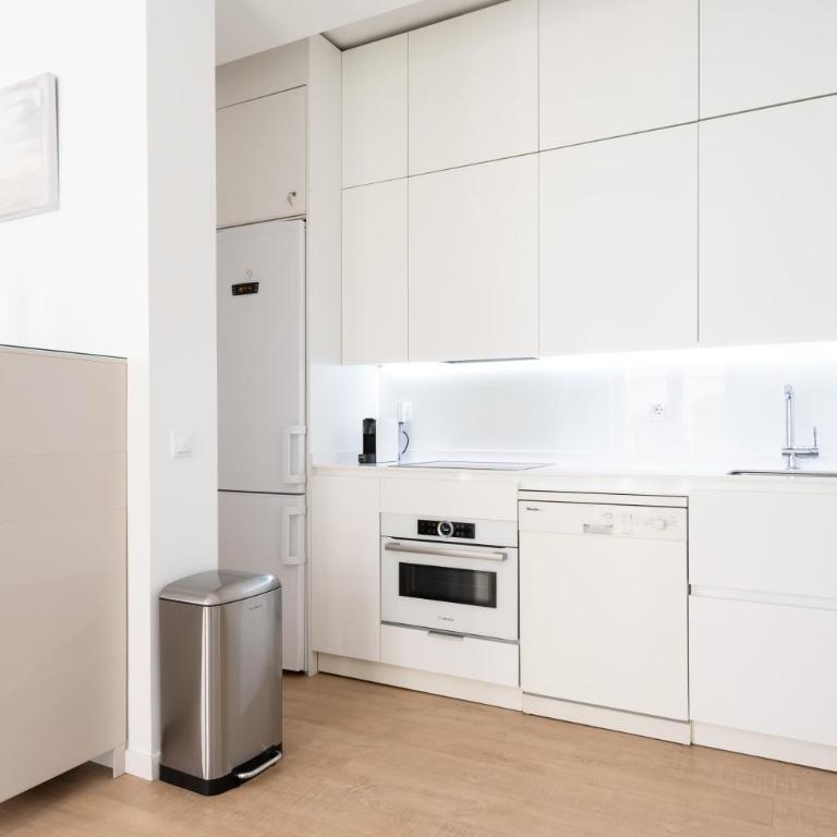 Charming Plaza de Callao - Deluxe Apartment - 15