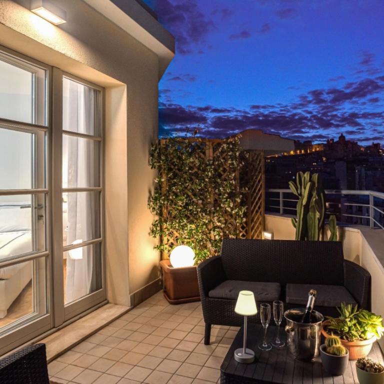 Leopoldo Rooms - Double Room with Private Terrace - 1