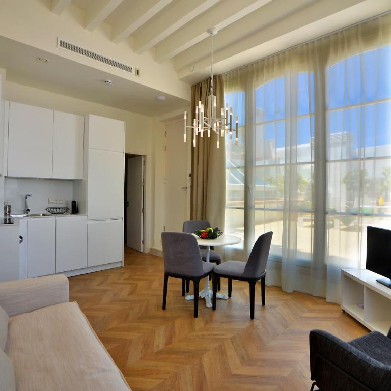 Plaza Mina Suites - Adults Recommended by Luxury Suites Cadiz - Apartamento Ático - 4
