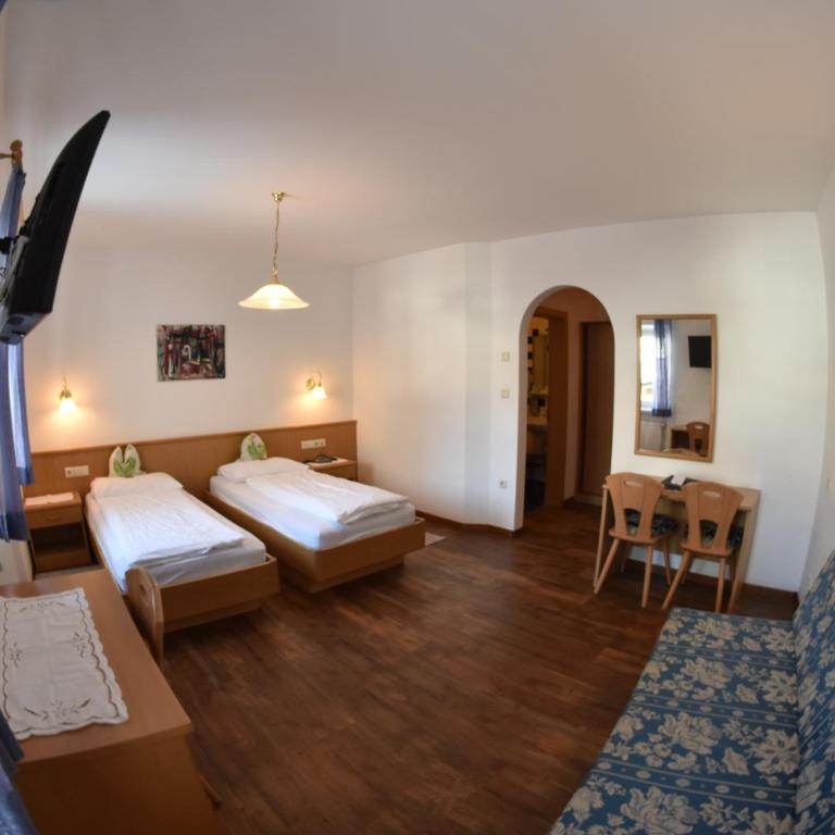 Hotel Gasthof Weiherbad - Small Double Room - 4
