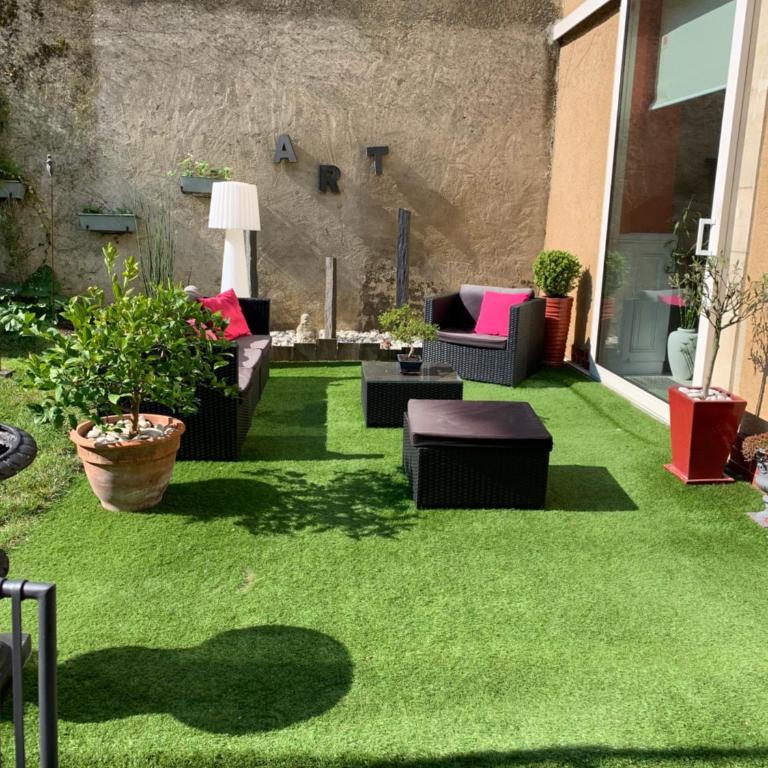 Les Lamartine-chambres d'hôtes - Chambre Double - Vue sur Jardin - 4