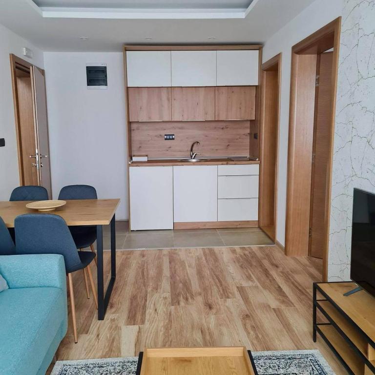 Zlatna Kruna - Lux Apartments Kopaonik - Apartment with Mountain View - 5