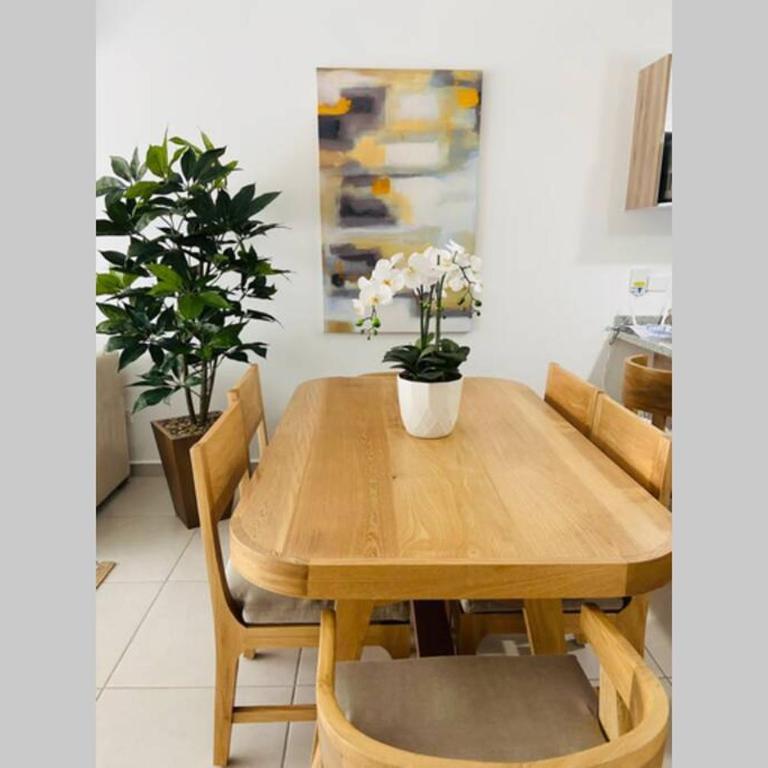 Modern Decor Apartment near ocean - Two-Bedroom Apartment - 12