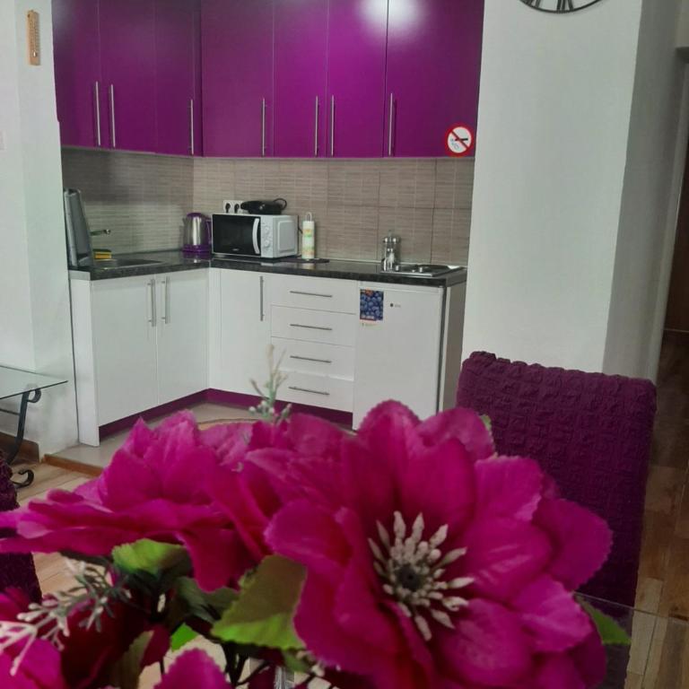 FAMILY apartment near Old Town - Two-Bedroom Apartment - 35