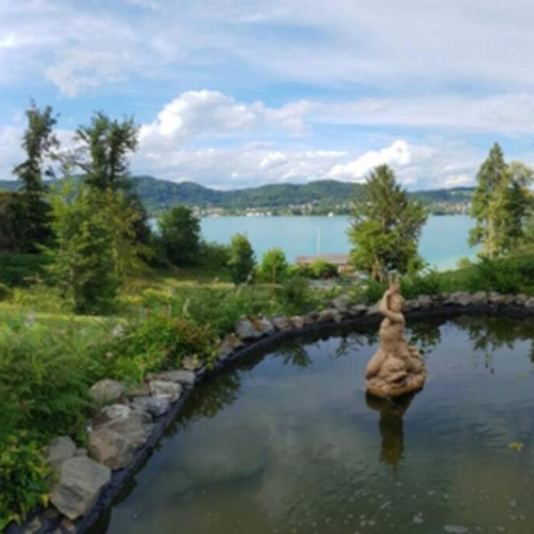 Alte Villa 400m2 Seegrund nur für euch - old villa with 400m2 beach just for you - Villa - 35