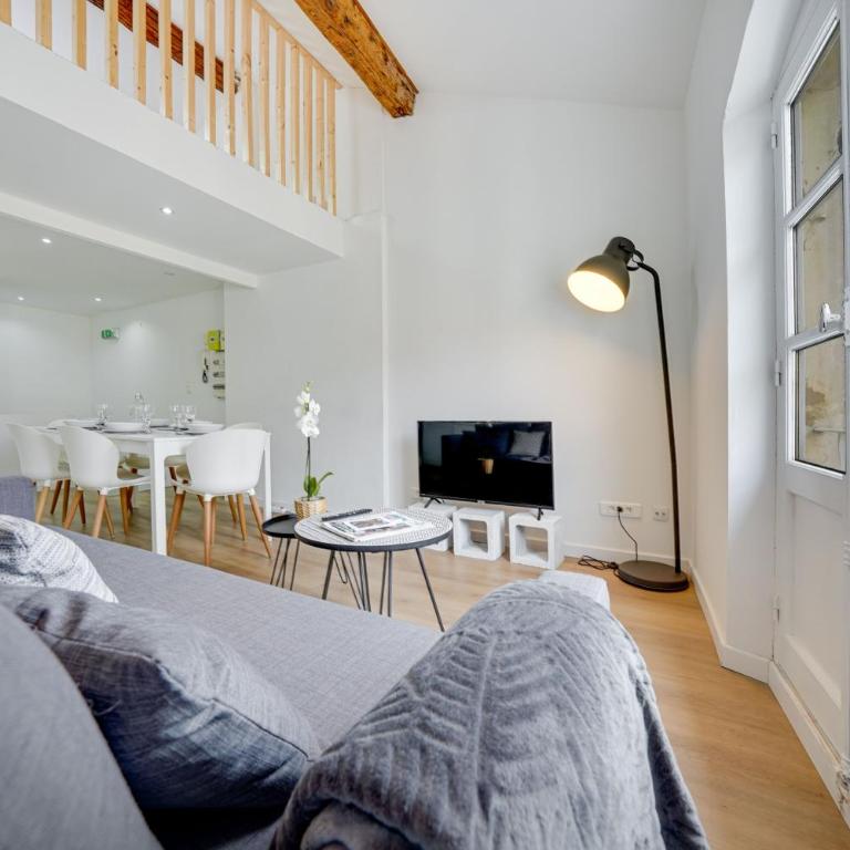 Confortable Rooftop view Appart Hôtel Avignon - Apartamento de 2 dormitorios - 13