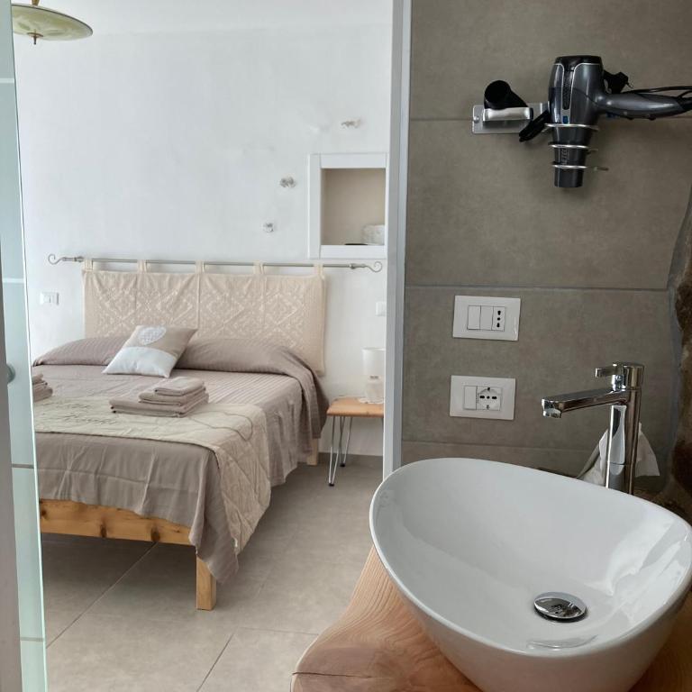 Casale Luel - Camera Matrimoniale con Bagno Privato - 6
