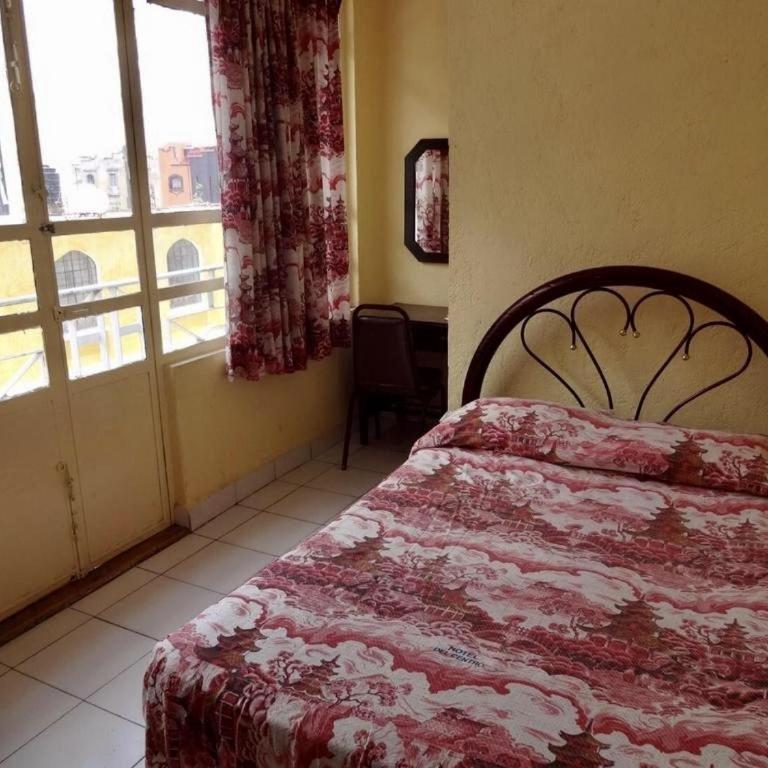 Hotel Del Centro - Double or Twin Room - 2