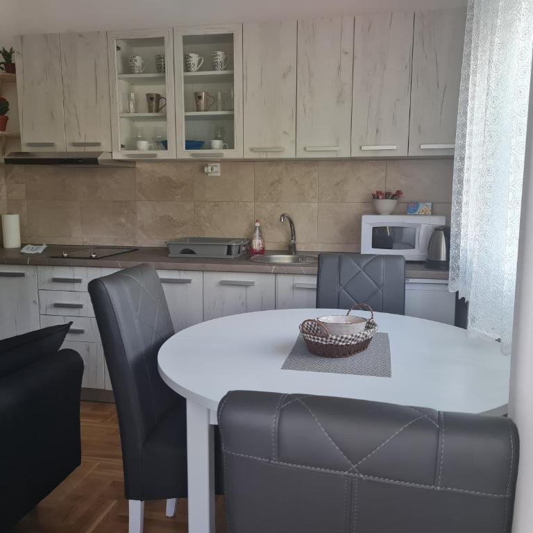 Apartman TIM LUX 2 - One-Bedroom Apartment - 12