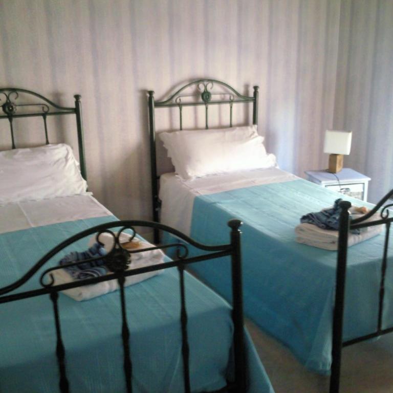B&B Kalura - Camera Familiare con Vista Mare Laterale - 2