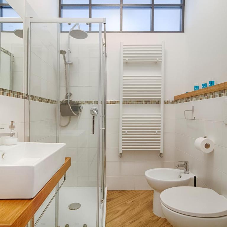 Mihaela apartment - Charme near the station - Appartamento con 2 Camere da Letto - 7