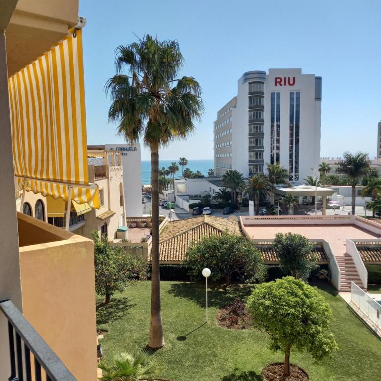 Apt Erisa en Torremolinos dos min de la playa, Puerto Marina - Casa de 2 dormitorios - 6