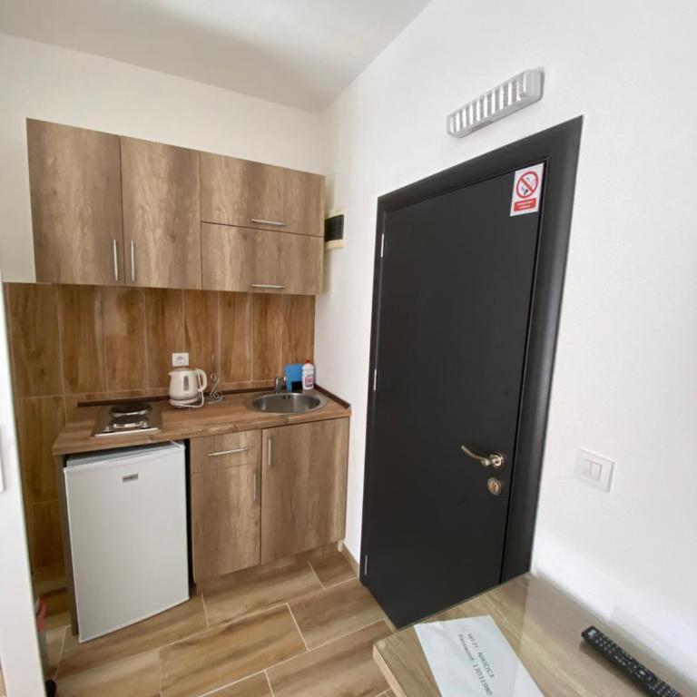 Apartments Donna - Studio with Garden View - 1