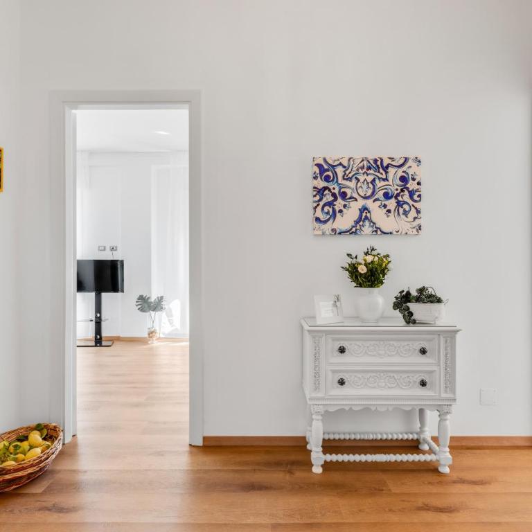 GuestHost - Residenza dei Poeti - Roomy and Modern Flat - Appartamento con 3 Camere da Letto - 26