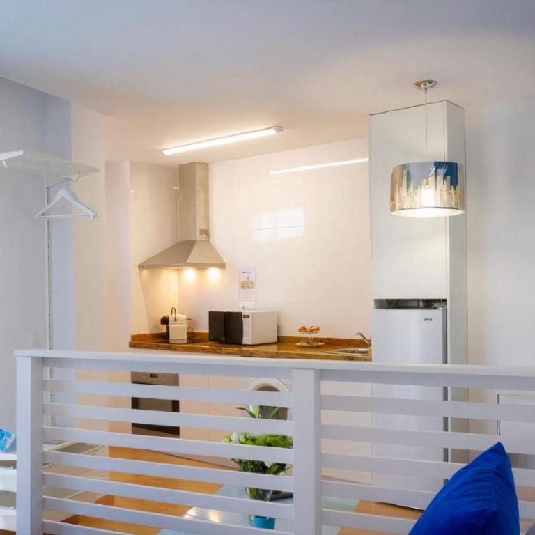 Estudio junto a Plaza Merced - Estudio - 5