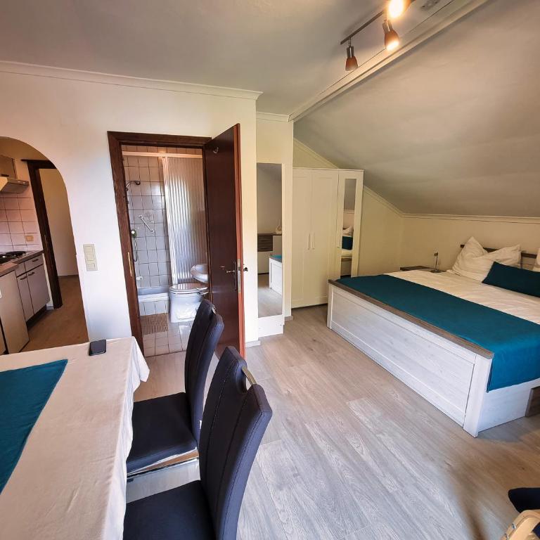Gästehaus auf der Höhe - Apartment mit 2 Schlafzimmern - 8