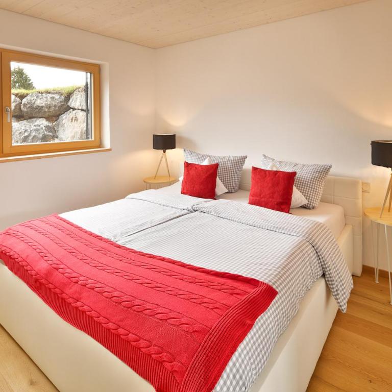 "Landhaus Panorama" - Luxuriöse Ferienwohnungen in bester Lage für gehobene Ansprüche - Apartment mit Terrasse - 1
