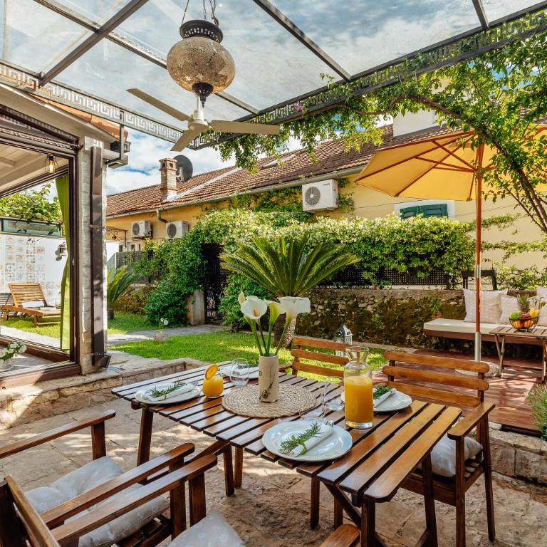 Apartman Glicinija - Apartment with Sea View - 41