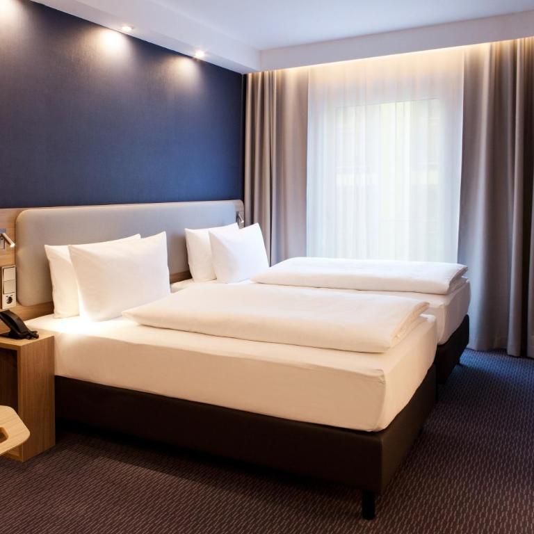 Holiday Inn Express Munich - Olympiapark by IHG - Standard Zweibettzimmer mit 2 Einzelbetten - 11