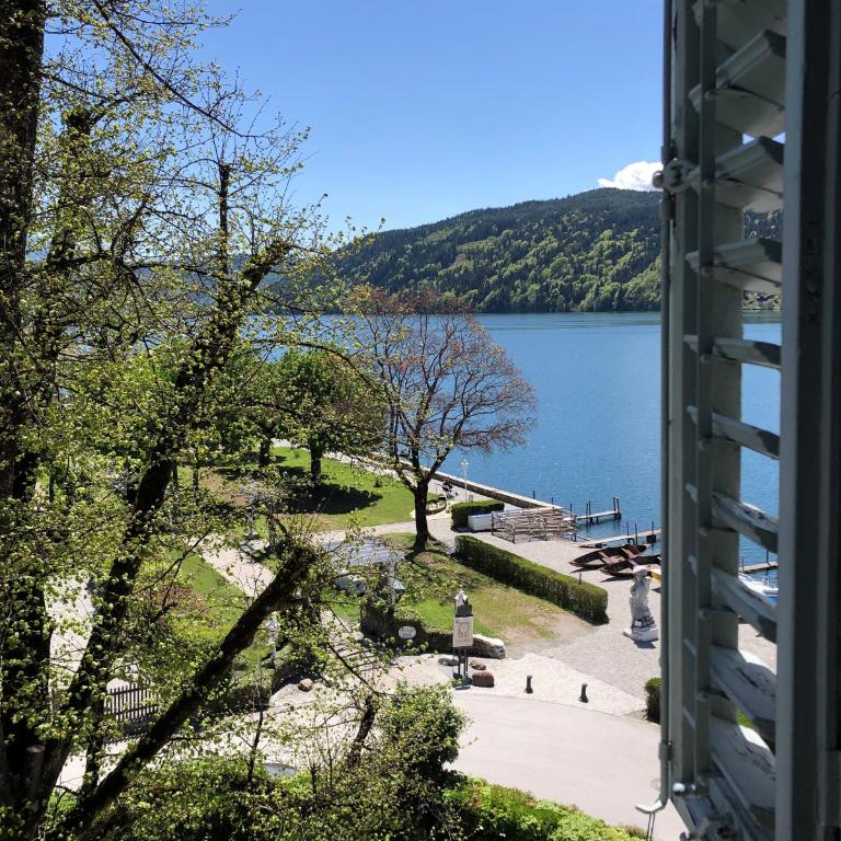 Villa Streintz - Doppelzimmer mit Parkblick - 8
